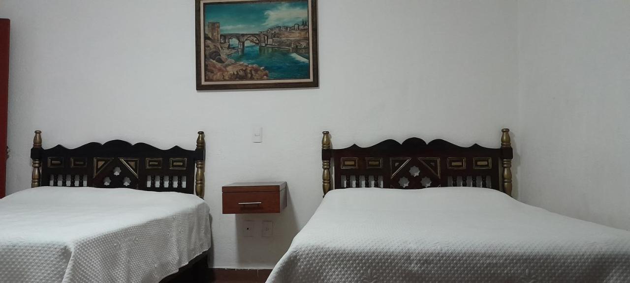 Posada De San Agustin Пацкуаро Экстерьер фото